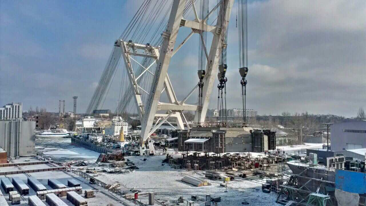Assembling the support base of the conductor unit at the berth of JSC "ASPO"